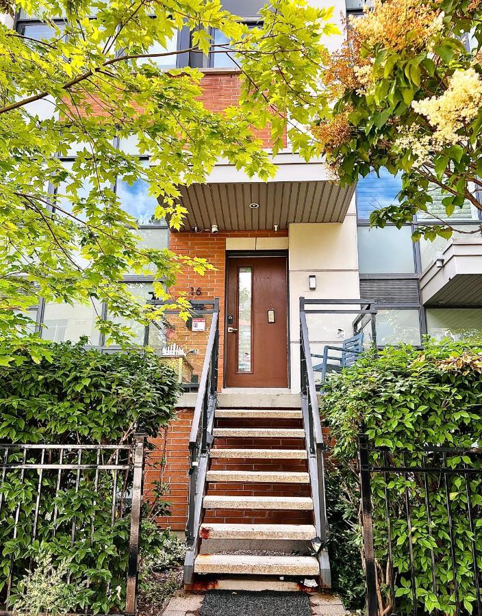 Home In Downtown Toronto Eksteriør billede